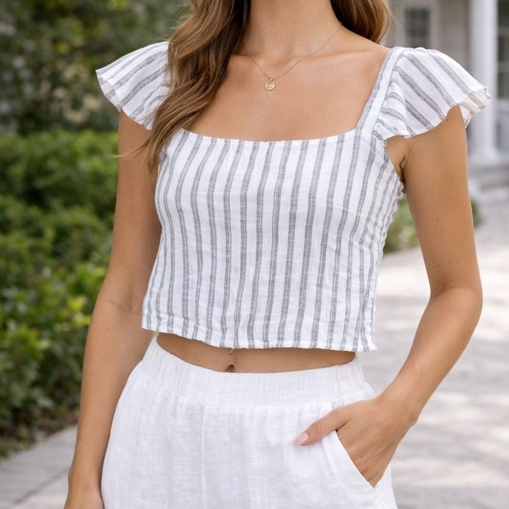 Femme Society White Gray Striped Linen Peasant Crop Top M Cottagecore Prairie